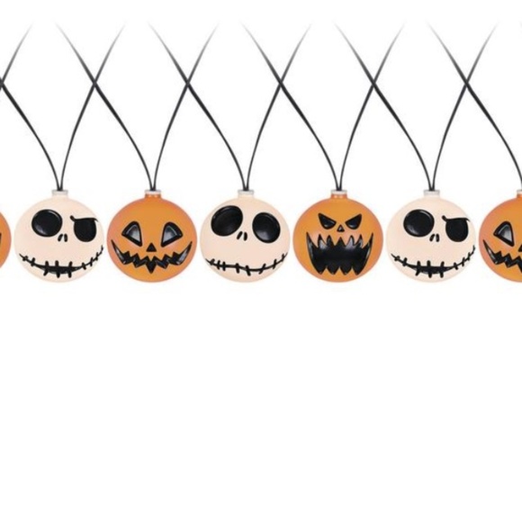 Disney Halloween Pumpkin and Skull Hanging Decor - Orange and White - Picture 9 of 10